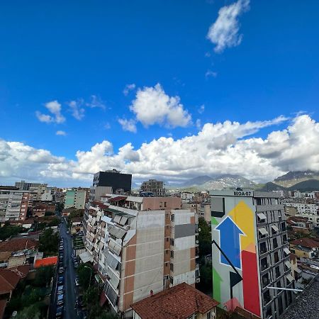 Balkan Rooftop Apartment Tirana Buitenkant foto
