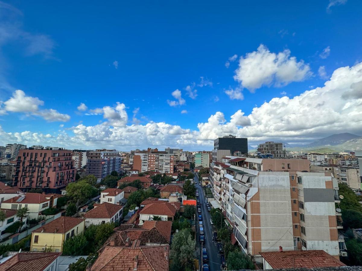 Balkan Rooftop Apartment Tirana Buitenkant foto